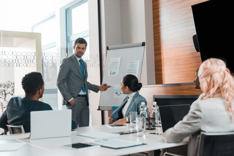 Revenue Analyst image