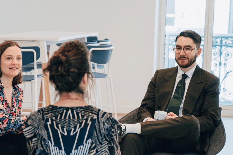 Responsable Juridique F/H - Paris - CDI image