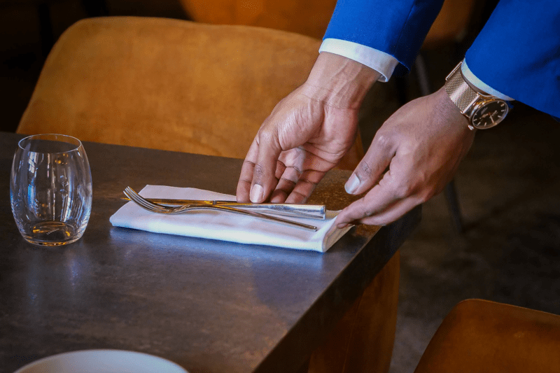 Chef de Rang H/F - Brasserie les Fenêtres - CDD image