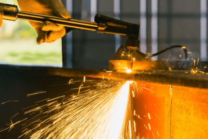 Rivare med erfarenhet av skärbränning image