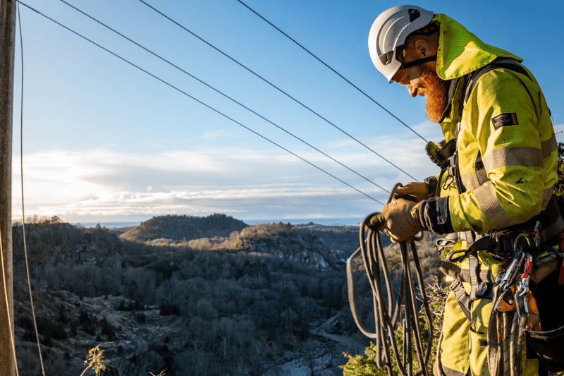 OMEXOM SØKER ERFAREN ENERGIMONTØR/ANLEGGSLEDER I BERGEN image