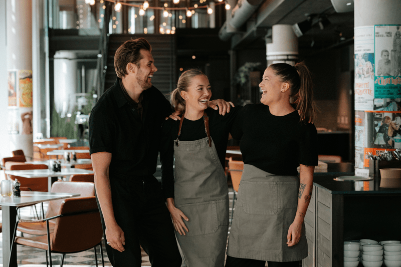 Servitør & barista image