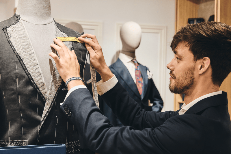 Sales Assistant image