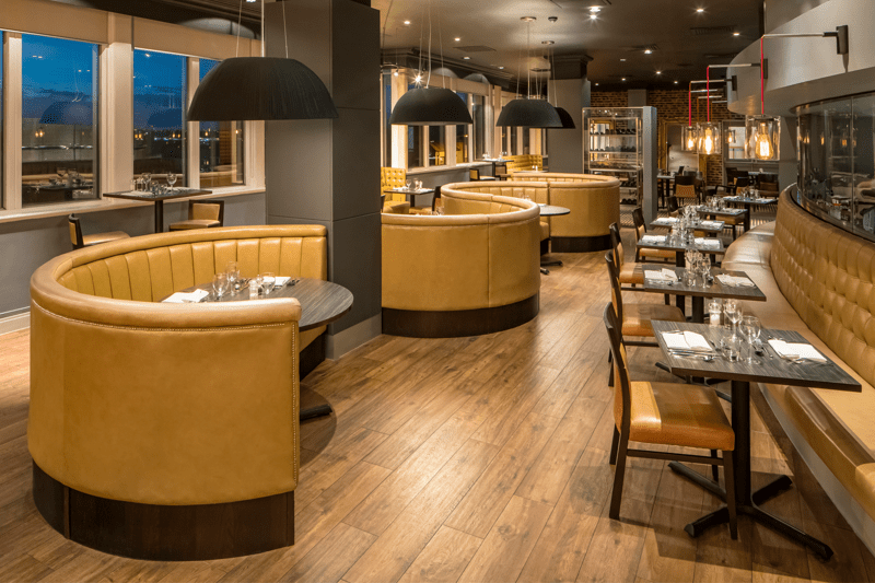 Food and Beverage Assistant image