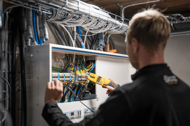 Serviceelektriker image