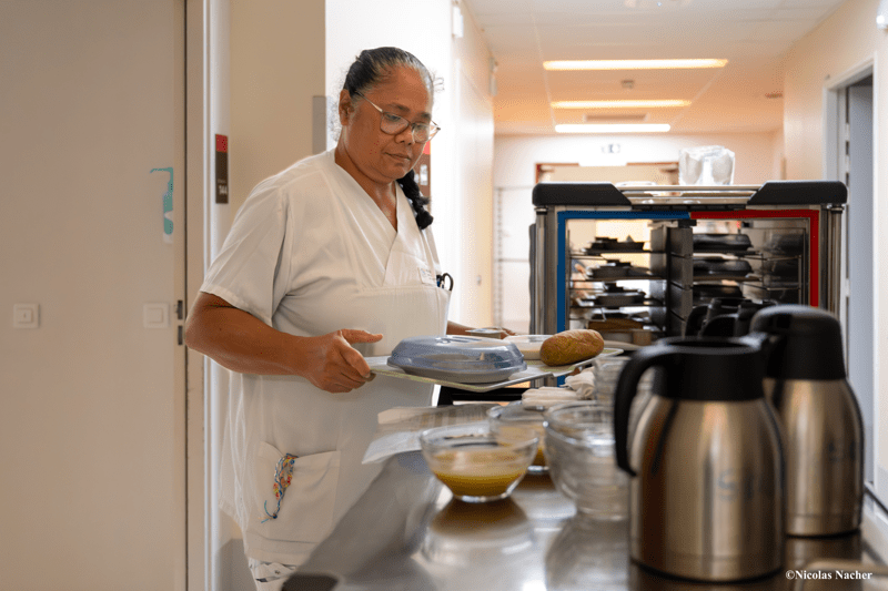 1 Aide-soignant(e) aux urgences (26-0864) image