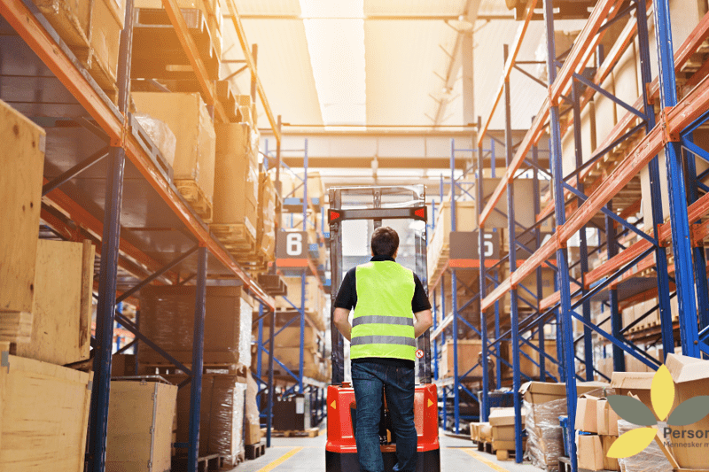 Lagermedarbejder med Truck image