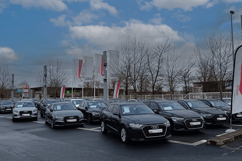 Commercial(e) Audi Occasion Plus H/F image