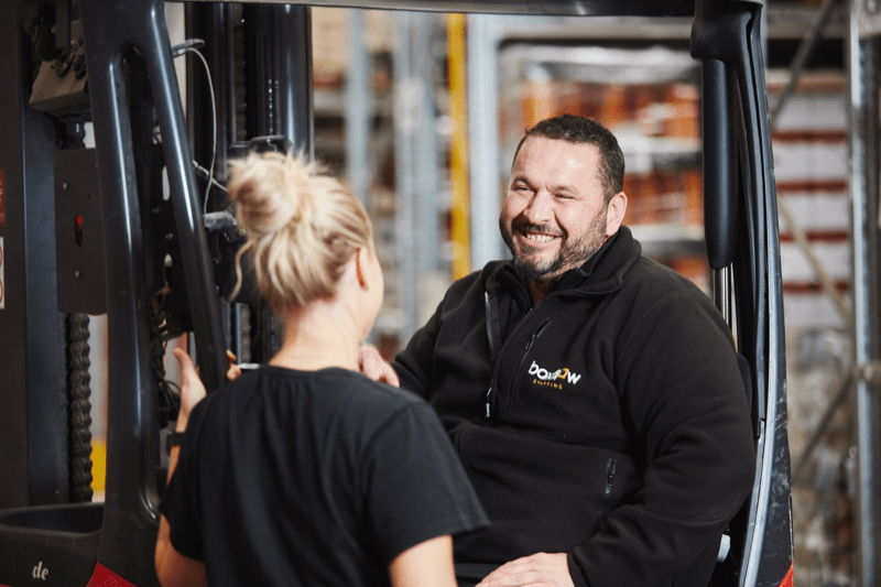 Sommarjobb inom lager & produktion. Skaffa värdefull erfarenhet i sommar! image