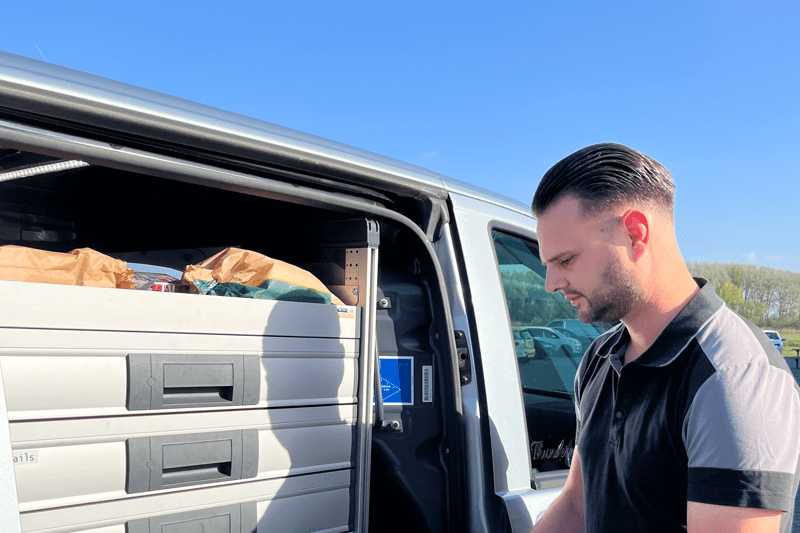 Senior Service Engineer image