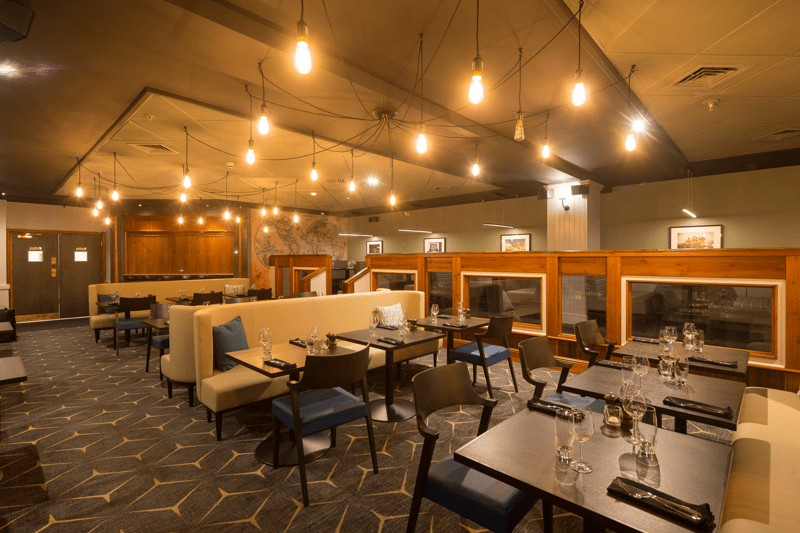 Food and Beverage Assistant image