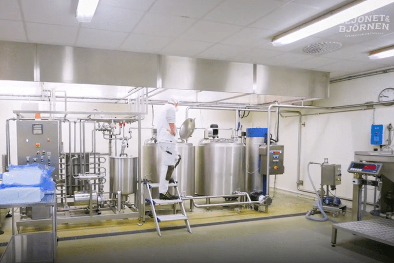 PRODUKTIONSMEDARBETARE image