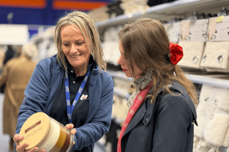 Adjoint de Direction de Magasin H/F image