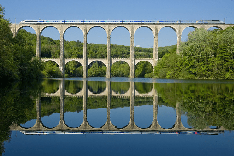 Ingénieur études hydraulique/hydrologie image