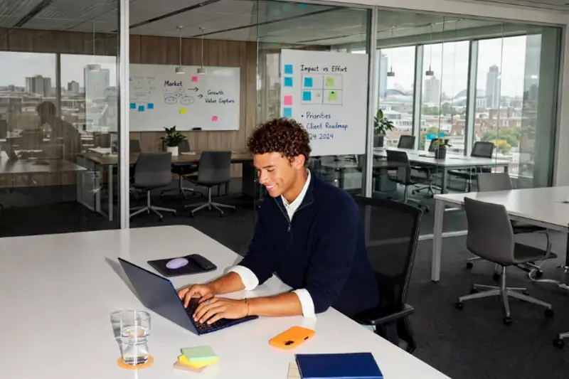 Trainee Business Consultant image