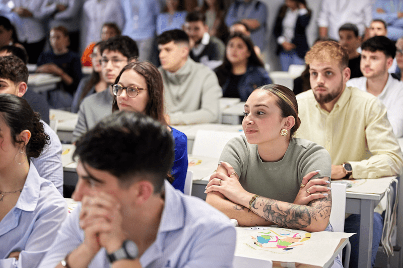 Beca Departamento Legal image