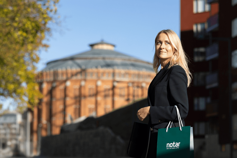 Fastighetsmäklare image