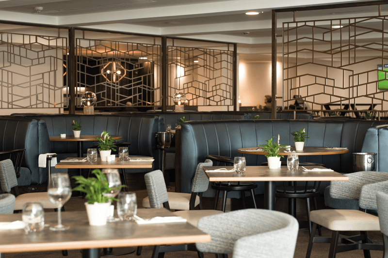 Food and Beverage Assistant image