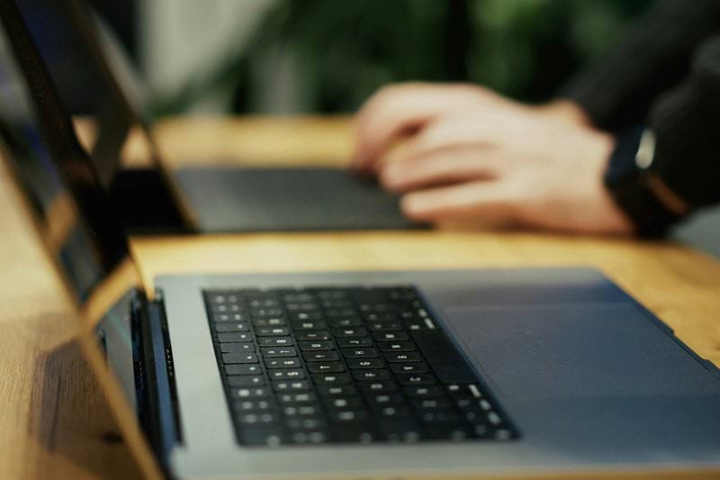 Supportspecialist inom IT och Microsoftmiljö image