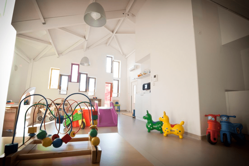 EDUCATEUR DE JEUNES ENFANTS (EJE) en crèche - H/F - La Maison Kangourou image