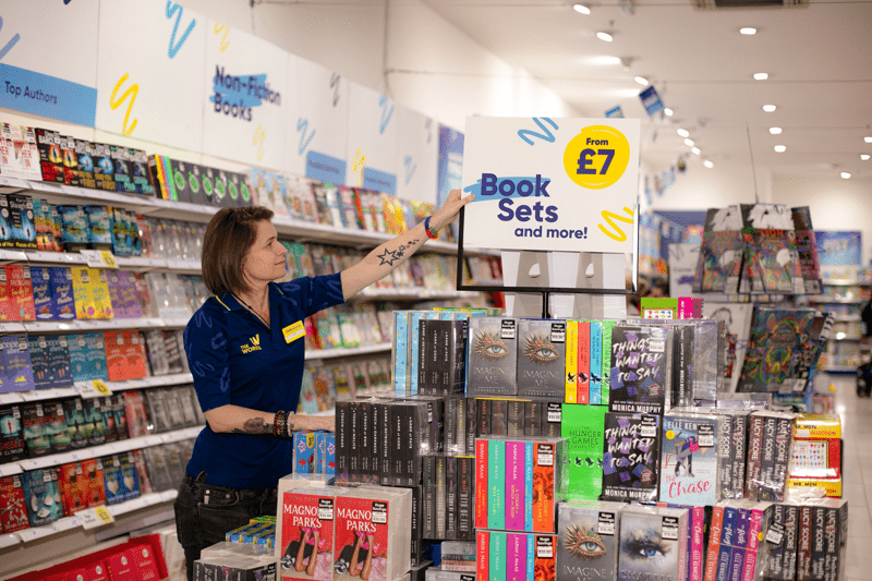 Retail Deputy Manager image