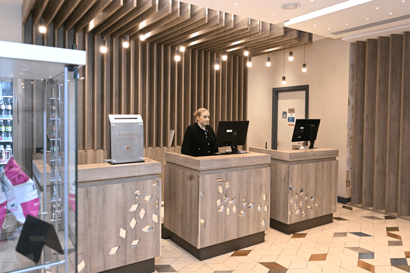 Hotel Reception Team Leader - PERM image