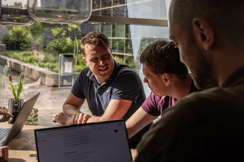 Senior SEO Consultant image