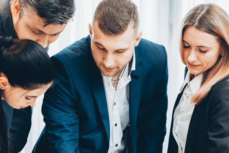 Consultant Senior en Stratégie et Gestion de Projet - Freelance image