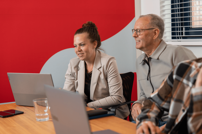 Medewerker Contract Services image