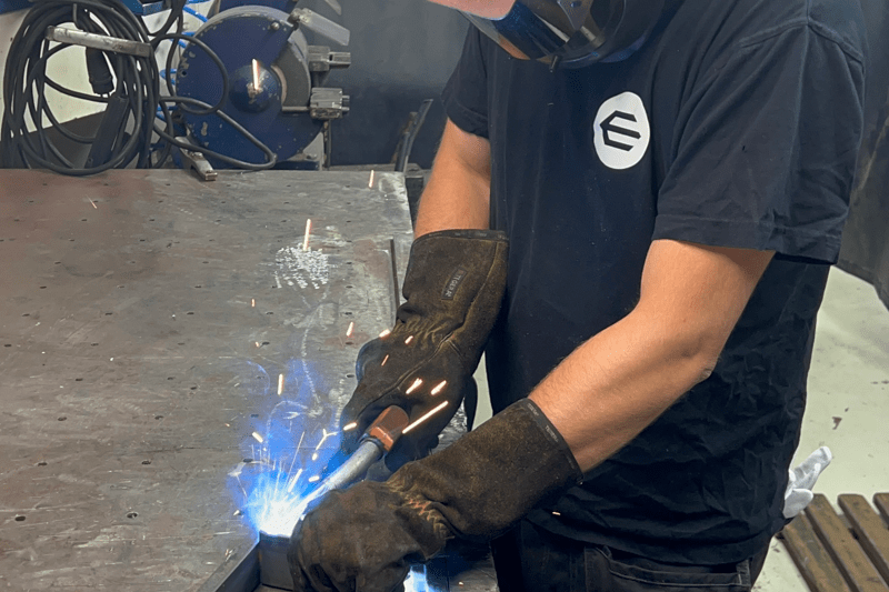 Repairman to Eckerö Link image