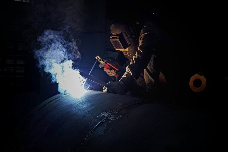 Teollisuushitsaajia image