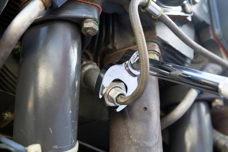 Hydrauliikka-asentaja kasvavaan teollisuusyritykseen image