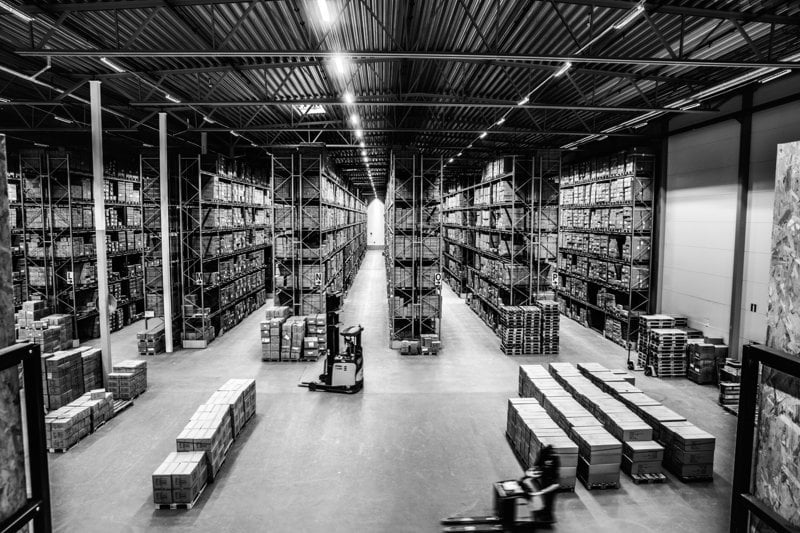 COACH TILL VÅRT CENTRALLAGER I ULRICEHAMN image