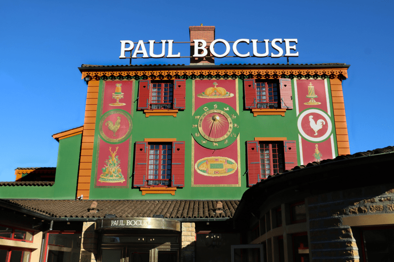 Demi-chef de rang (H/F) - Restaurant Paul Bocuse** - Septembre 2026 image