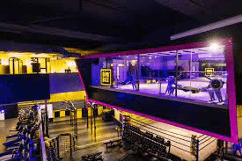 Personal Trainer in Ealing, London - GYMBOX image