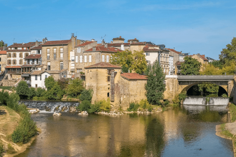 Préparateur en pharmacie - Mont-de-Marsan image