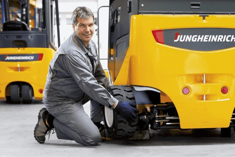 Workshop technician image