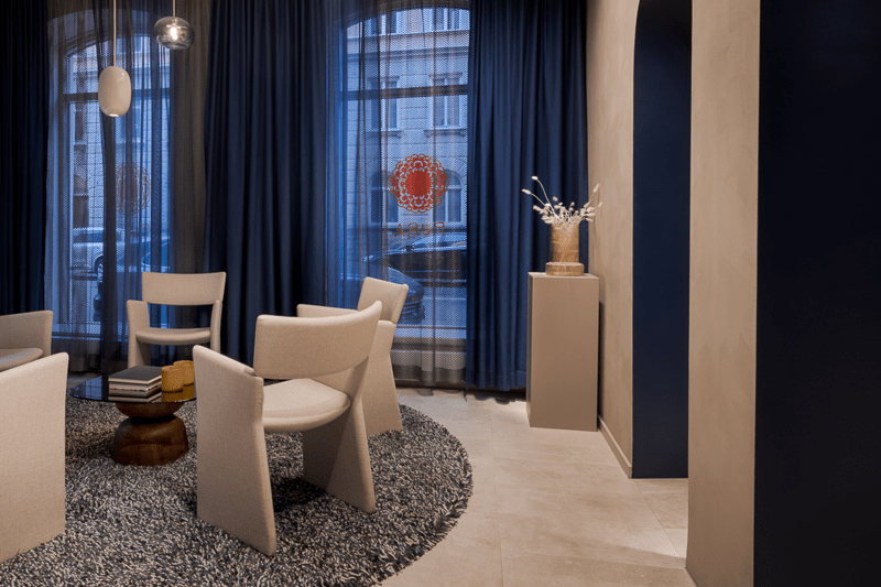 Tandsköterska till 👉🏼 Purakliniken i Stockholm image