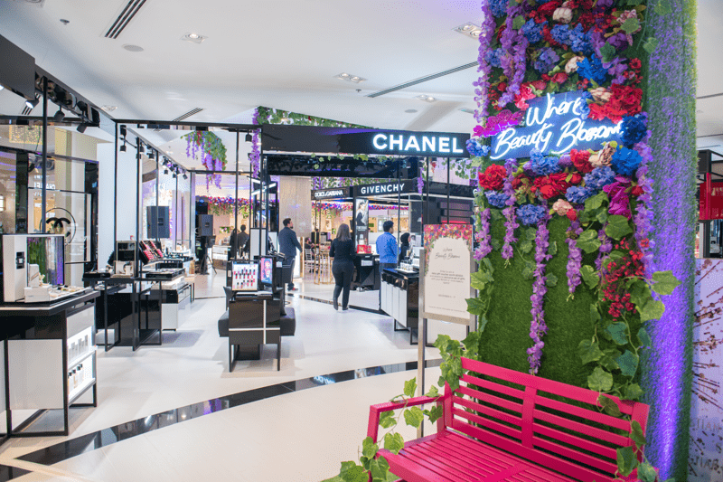 Beauty Consultant - Chanel image