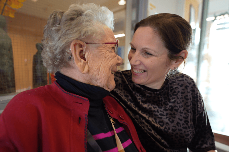 Verzorgende in de nacht - ± 24 uur image