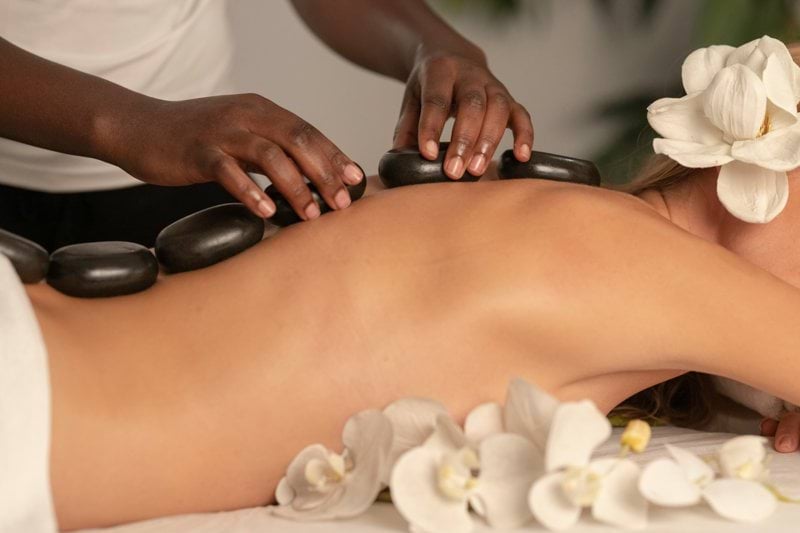 Spa Therapist image
