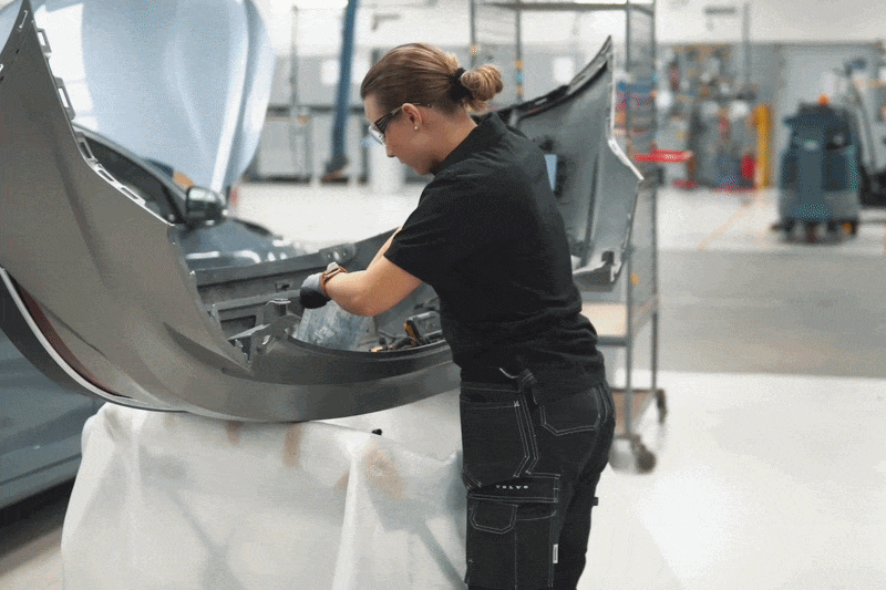 Plåtslagare till Volvo Car Kista image