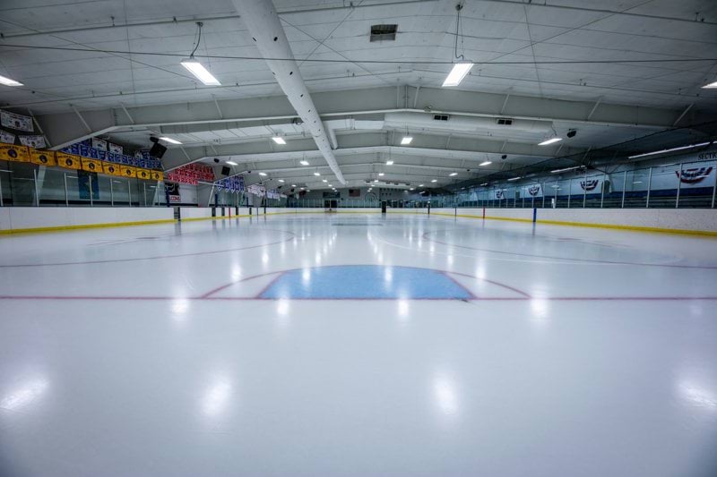 Surveillant(e)s de patinoires intérieures image