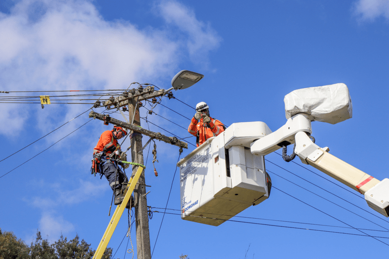 Line Mechanic image