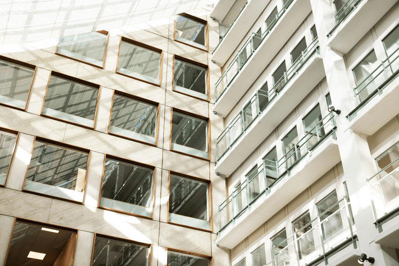 Investment Analyst image