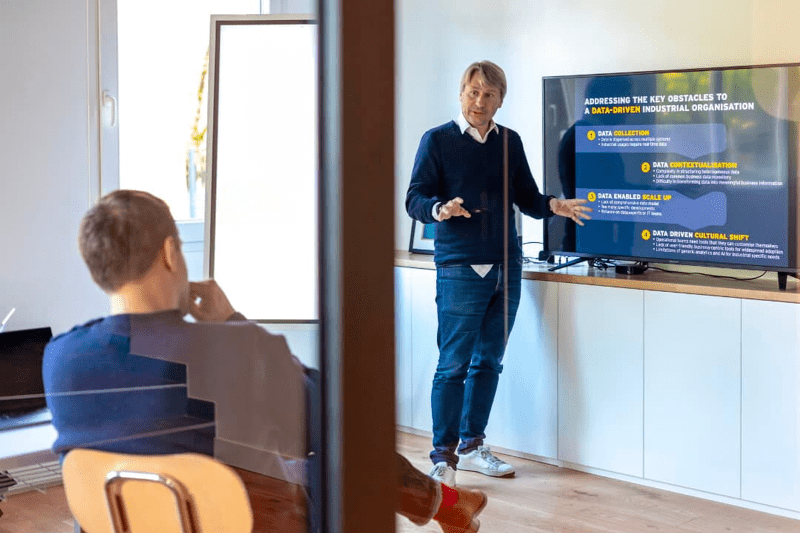Responsable commercial(e) OEM image