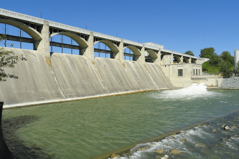 Glenmore Dam