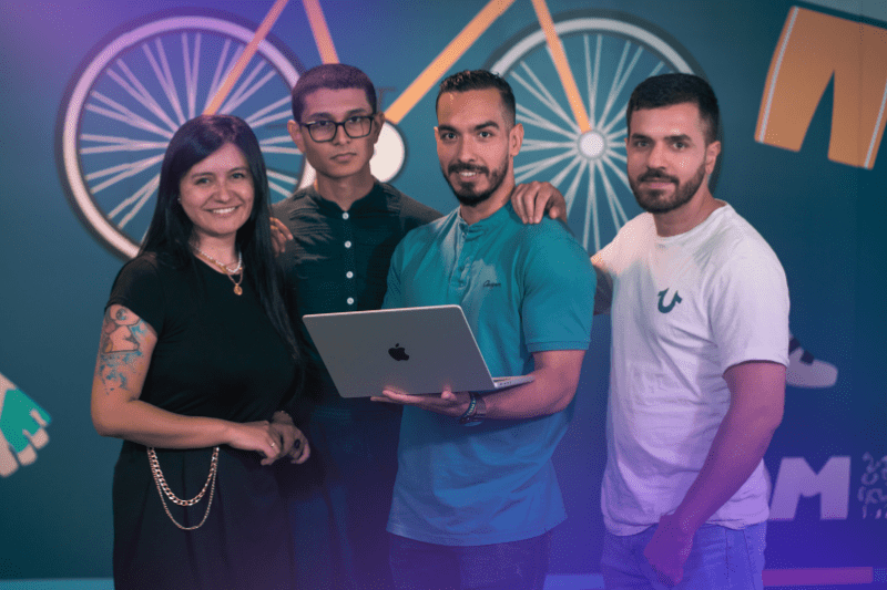 Job openings in software and data engineering and modernization solutions for senior software engineers, data engineers, systems engineers and software developers to develop their careers in the technology industry.