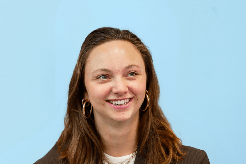 Portret van Rikke Molenaar, Corporate Recruiter bij Morgan Recruitment Group in Amsterdam & Utrecht