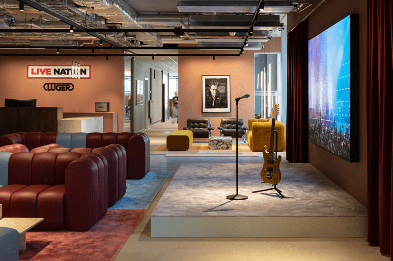 Live Nations Lounge och scen